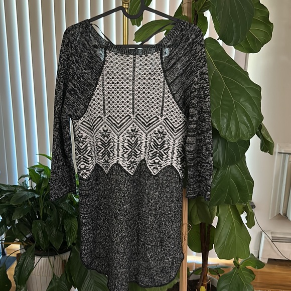 Free People Sweater - Picture 4 of 12